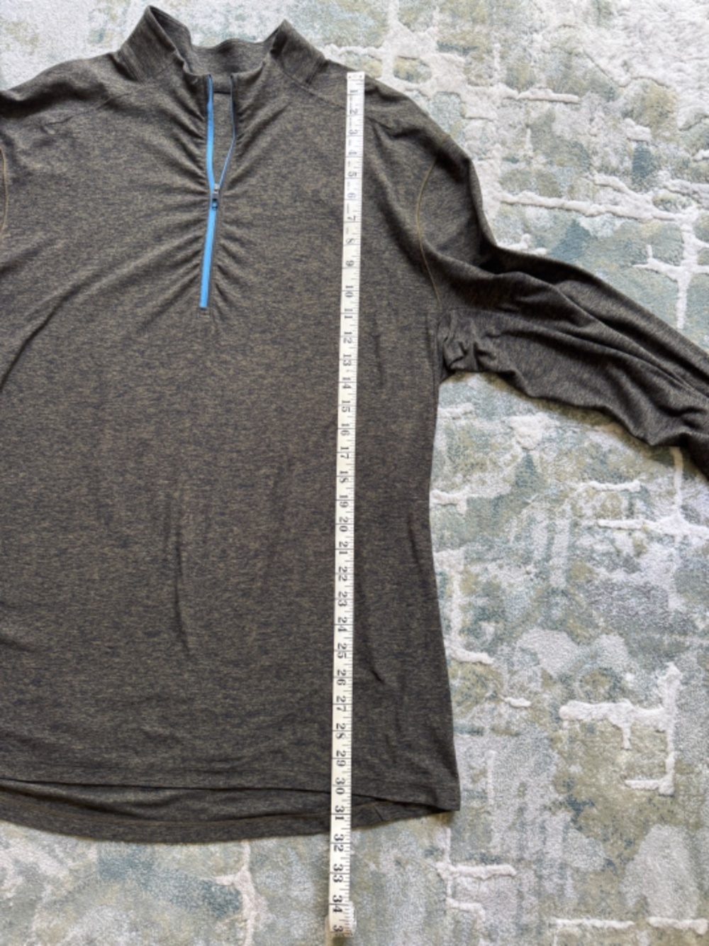 Lululemon Surge Warm 1/2 Zip pullover; Size XL - Picture 10 of 10